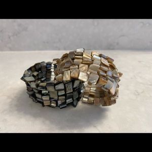 Set of 2- Shell Bracelets